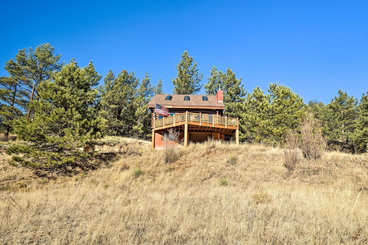 Classic Colorado Log Home With Mountain Views! Florissant エクステリア 写真
