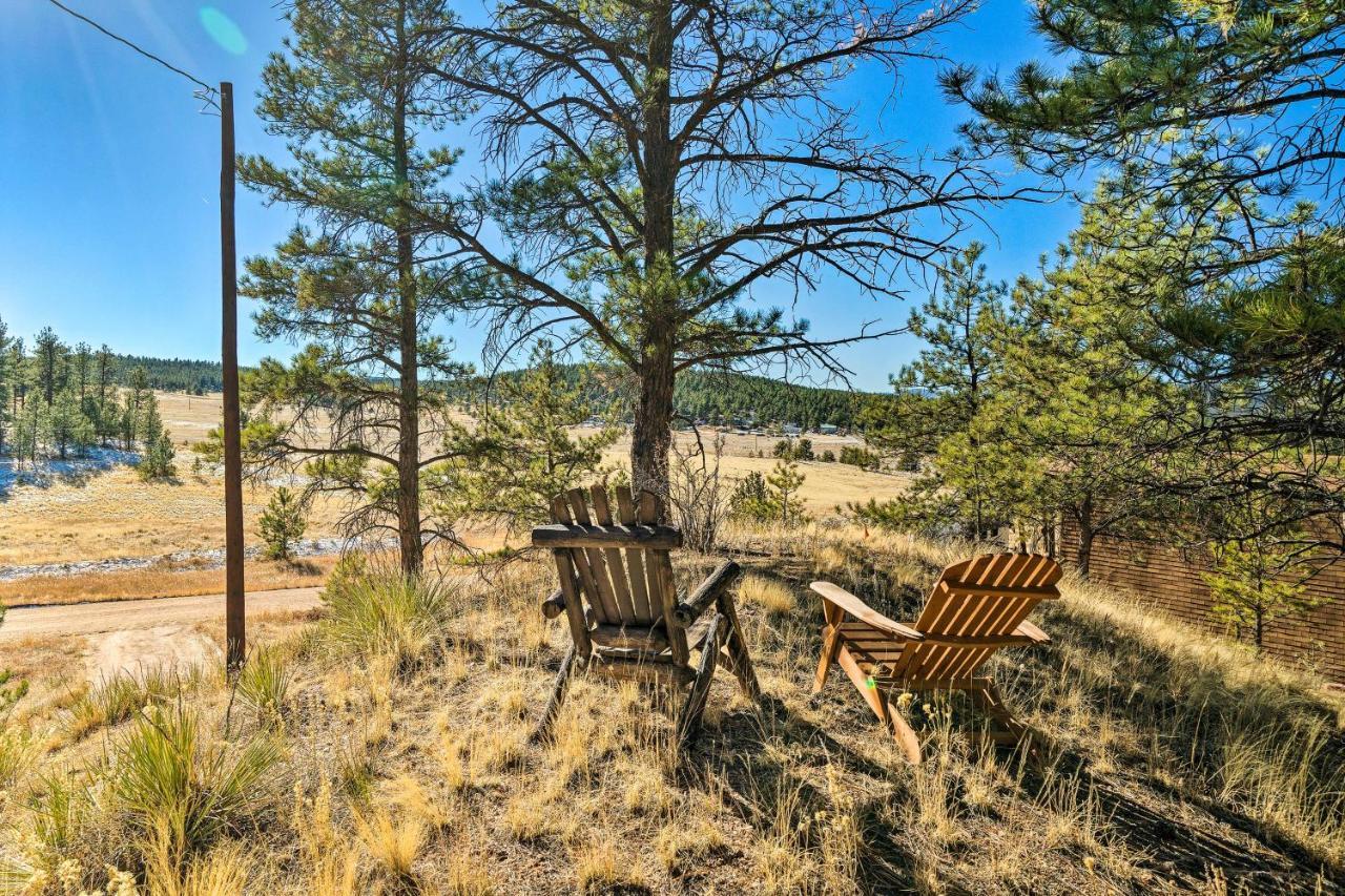 Classic Colorado Log Home With Mountain Views! Florissant エクステリア 写真